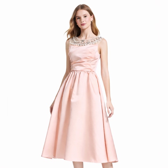 Gorgeous Silk Satin Cocktail Dress The Torie - Picture 2 of 10